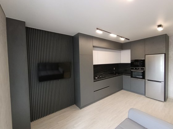 Продається 1 кімнатна квартира .Центр Трускавець