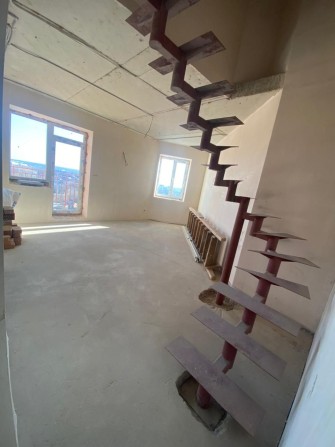 Продаж дворівнева квартира новобудова - фото 1