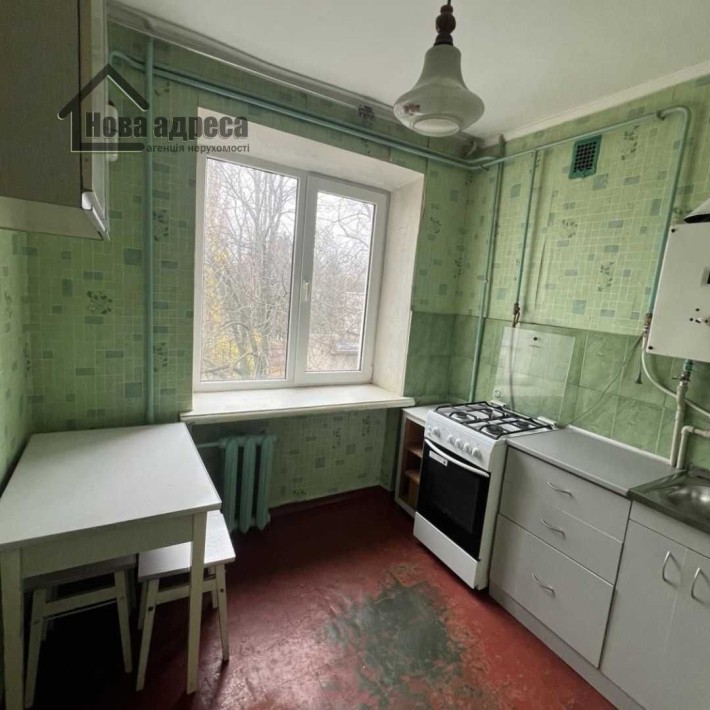 Продається 2 кімнатна квартира, район 3 школи, м. Умань - фото 1