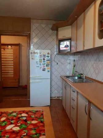 3-кімнатна квартира з меблями та технікою, вул. Стебницька 96 - фото 1