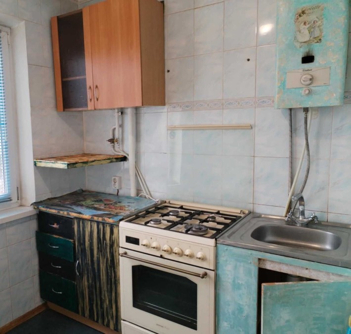 Продаж трикімнатної квартири - фото 1