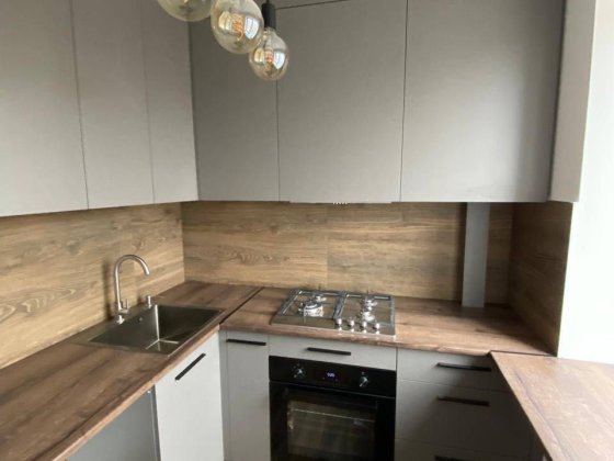 Продається шикарна тепла квартира з ремонтом! Умань