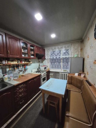 продаж Квартири в комфортному районі міста! - фото 1