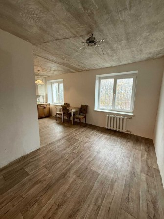 ТЕРМІНОВИЙ ПРОДАЖ 3-кімнатна квартира (перепланована з 4-кімнатної) - фото 1