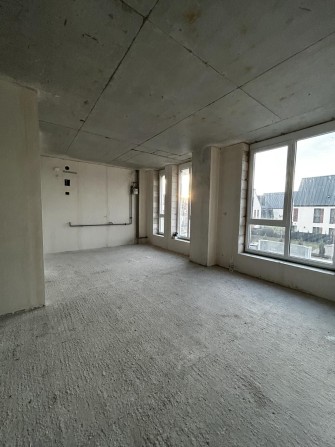 Двокімнатна квартира в готовому будинку. ЖК Riverside - фото 1