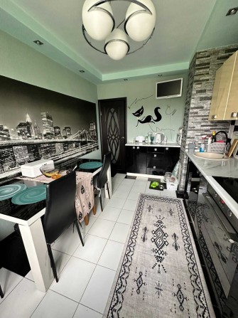 Продается 3-х комнатная квартира район Артема. - фото 1