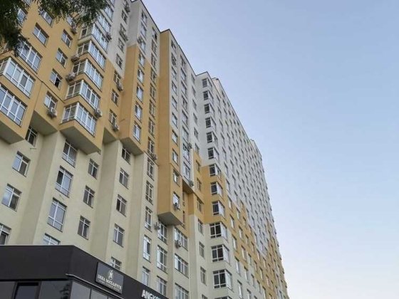 Простора 2 кім кварт. в ТОПОВОМУ районі (Виставка) Є-оселя! ID 41218 Хмельницкий