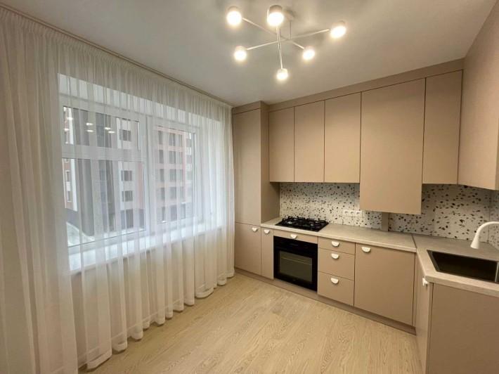 Продаж 1-кімнатної квартири в ЖК AVILA CITY, мікрорайон Озерна - фото 1