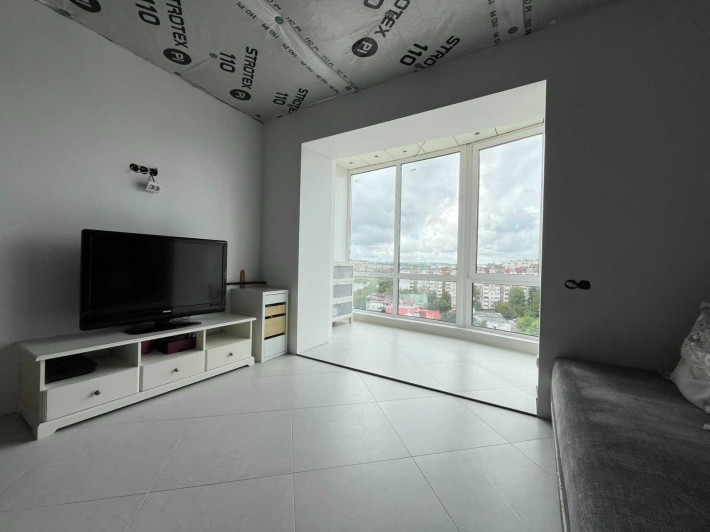 1,5 - кімнатна квартира з шикарним видом на озеро!!! - фото 1