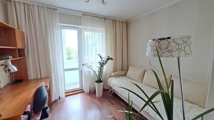 Шикарна 3 к.кв. з інд. опаленням, 6 поверх, р-н Виставка.ktr - фото 1