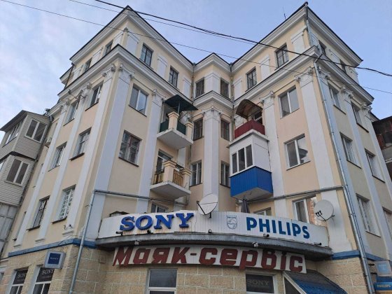 Унікальна квартира в Центрі сталінка 6 кімнат Хмельницький