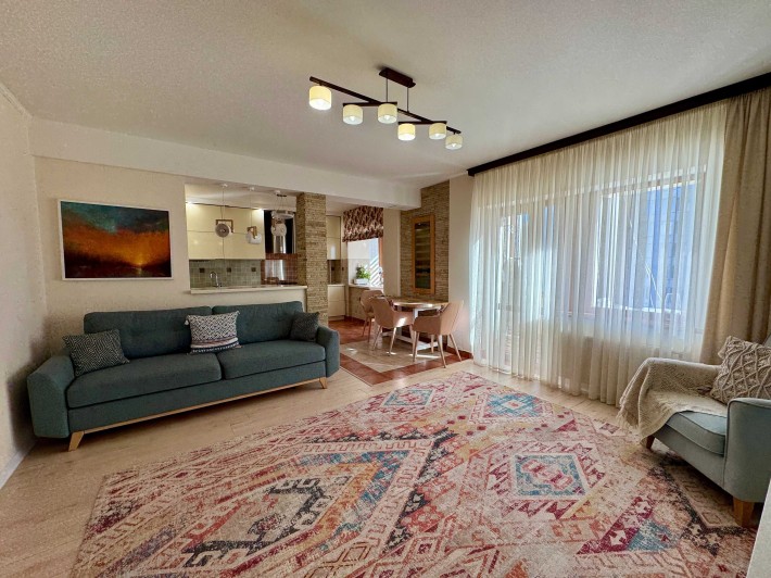 Продаж 3к квартири з сучасним євроремонтом р-н Виставка - фото 1