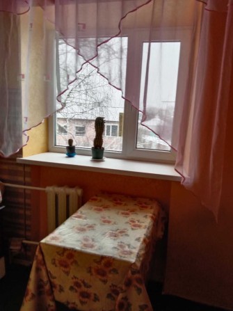 Продам 1 комнатную квартиру в Чугуеве - фото 1