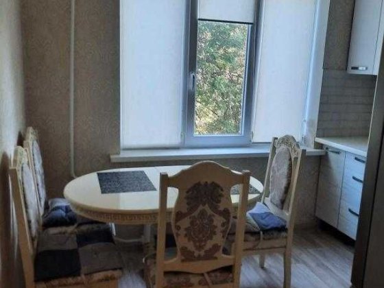 Продается 2-х комнатная квартира в Чугуеве Чугуев