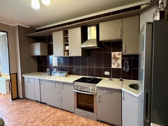 Продаж 1к цегла Озерна Виставка біля озера Хмельницький