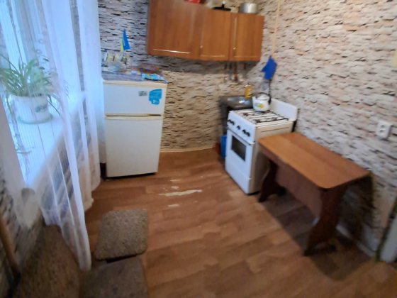 Продам 1 комнатную квартиру в центре Чугуева Чугуїв