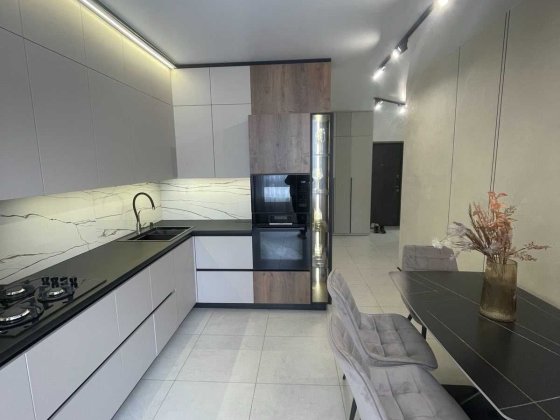 Продається простора 2-кімнатна квартира у мікрорайоні Виставка Хмельницький