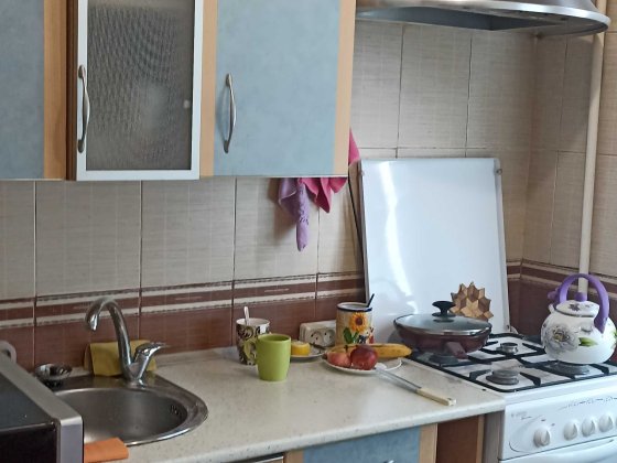 Продам3х комнатную  квартиру в центре Чугуева Чугуев