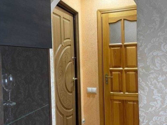 Однокімнатна квартира з ремонтом Шептицкий