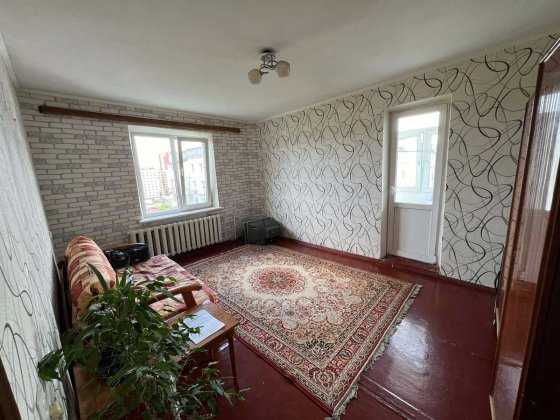 Продаж 1 К Центр Космтичний ремонт Хмельницький