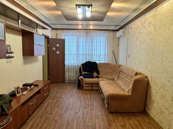 Продам 3 к.кв в центре города (рн Здоровье) Чугуев