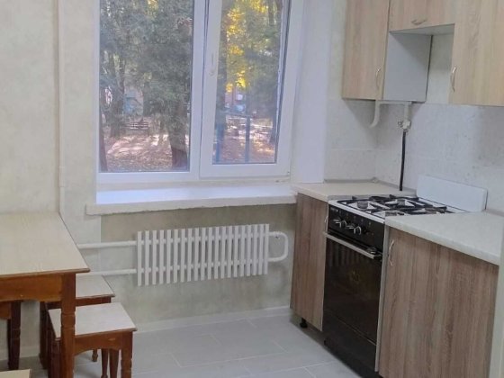 36661  У продажу добротна двокімнатна квартира. Хмельницький