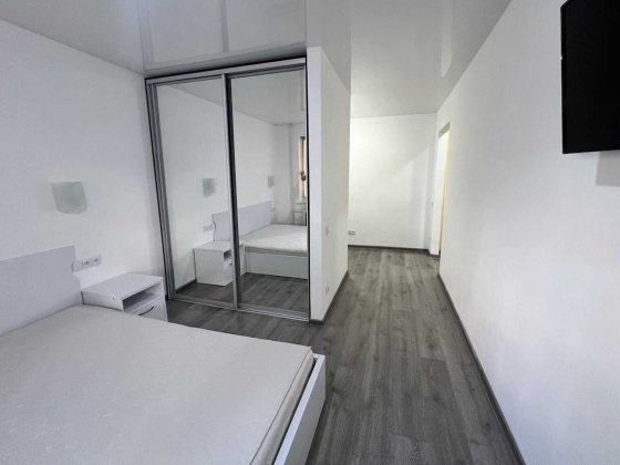 Квартира з ремонтом  на Виставці Хмельницкий