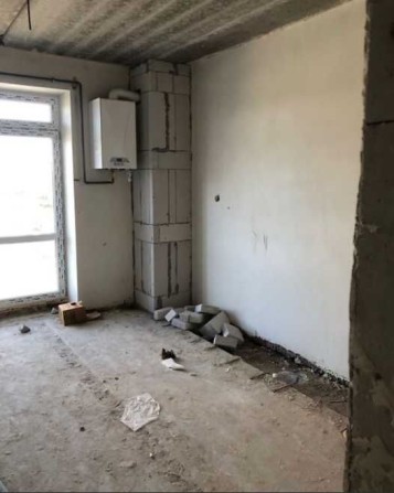 Терміново! Терміново! Одно кімнатна в зданому будинку, низ ринку - фото 1