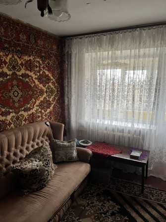 Продам 2 к. кв. Чугуев( центр) - фото 1