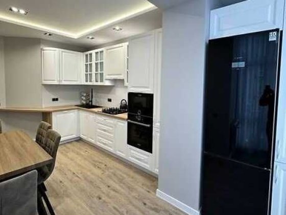 Продаж Елітної 2 кім квартири з гаражем, район Виставка ID 32258 Хмельницкий