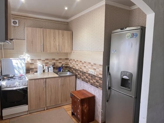 Сдам , продам квартиру 4х комнатная Никополь