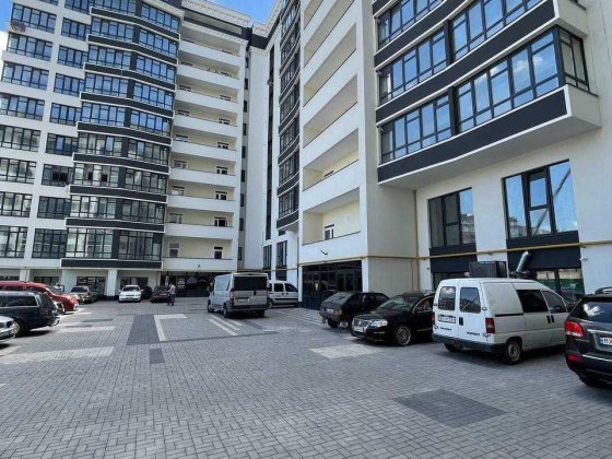 Твоя мрія в центрі міста РАУШ на Шевченка Хмельницький