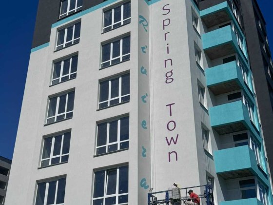 Новорічна акція, 2к, середній поверх, зданий будинок,поруч пляжу,центр Хмельницький