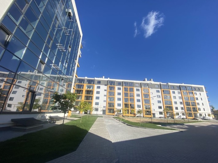 Продається 1 кімнотна квартира з Євроремонтом в Елітному ЖК - фото 1