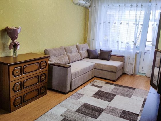 Продам 2 х комнатную квартиру Никополь