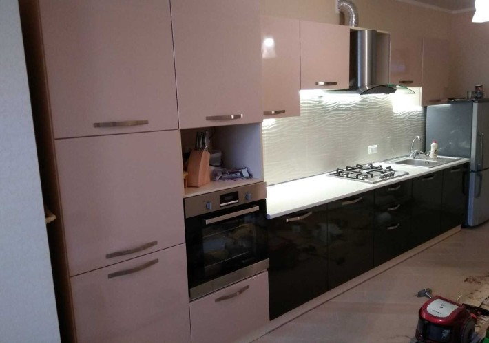 Простора 3-кімнатна квартира в новобудові на Озерній - фото 1