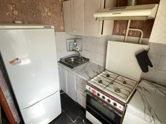 Продаж 1 К. Гречани Косметичний ремонт Хмельницкий