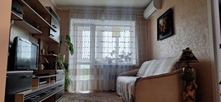 Центр 3к. квартира з ремонтом !!! - фото 1