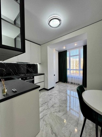 ID: 38426 Озерна Нереально стильна 1к квартира - фото 1