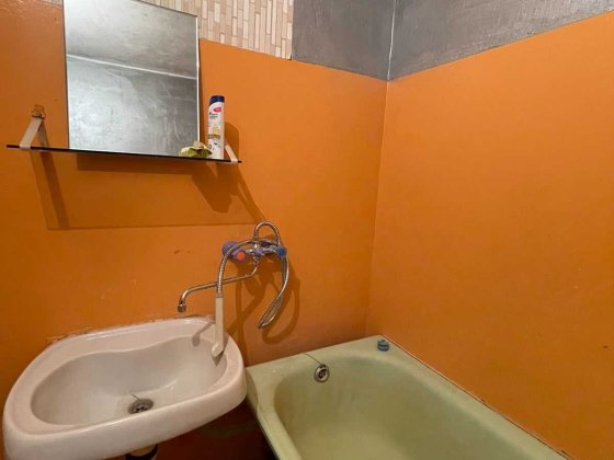 НЕЙМОВІРНА пропозиція! Простора 1К. 40м2 Озерна! Хмельницкий