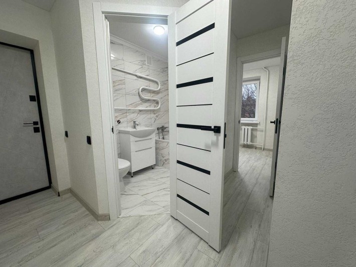 2К з РЕМОНТОМ! Інститутська! Середній поверх! - фото 1