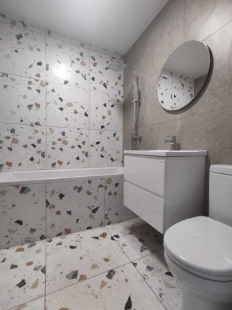 1к Новобудова в ЦЕНТРІ. Дрім Парк! Ремонт, середній поверх, не кутова! - фото 1