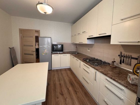 39087  продаж 1 кімнатної квартири р-н Озерна ЖК Golden Dream Хмельницький