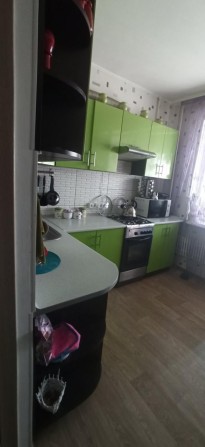 Продається затишна однокімнатна квартира -в спокійному районі Озерна. - фото 1