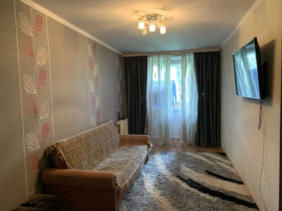 Двох кімнатна, ФАЙНА КВАРТИРА, Супер локація, Ринок росте поспіши ! Хмельницкий