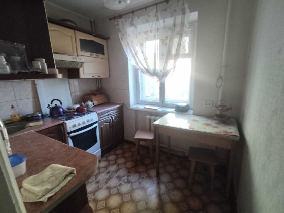 Гарна трикімнатна квартира Хмельницкий