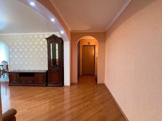 На Виставці з кап ремонтом Хмельницкий