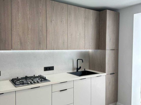 Продам 1к квартиру Озерна . Новий ремонт . Чудовий житловий стан Хмельницкий