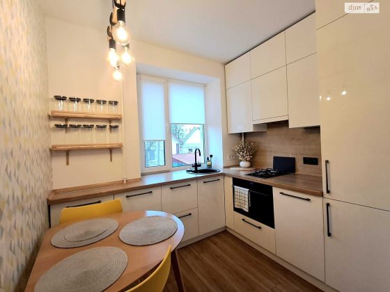 Продаж 2к квартири 45.9 кв. на Подільській • ID 3371 Хмельницький