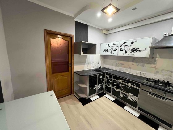 Затишна 1-кімнатна квартира! МІКРОРАЙОН ОЗЕРНА! Хмельницький